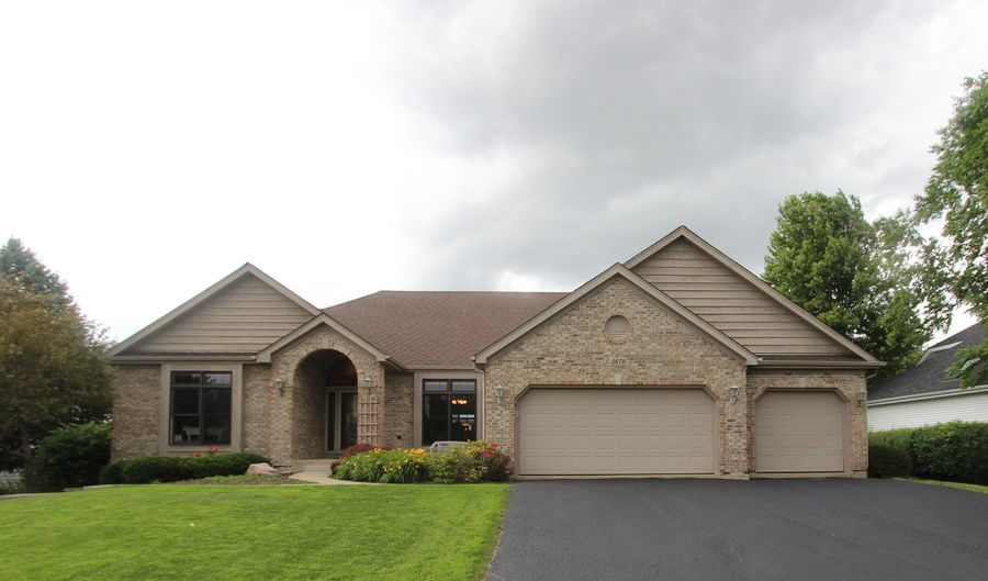 3670 Bunker Hill Dr, Algonquin, IL 60102 - 5 Beds, 4 Bath