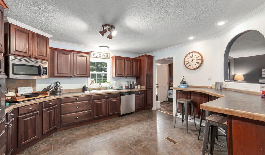 486 Norris Crossing Rd, Bells, TN 38006 - 3 Beds, 2 Bath