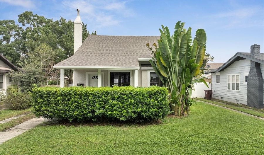 915 W PRINCETON St, Orlando, FL 32804 - 4 Beds, 2 Bath