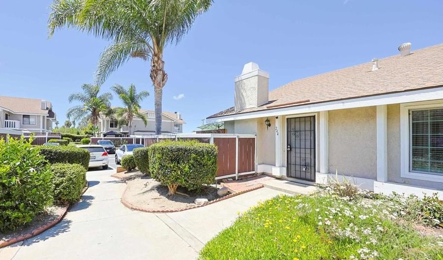 244 Riverview Way, Oceanside, CA 92057 - 2 Beds, 2 Bath