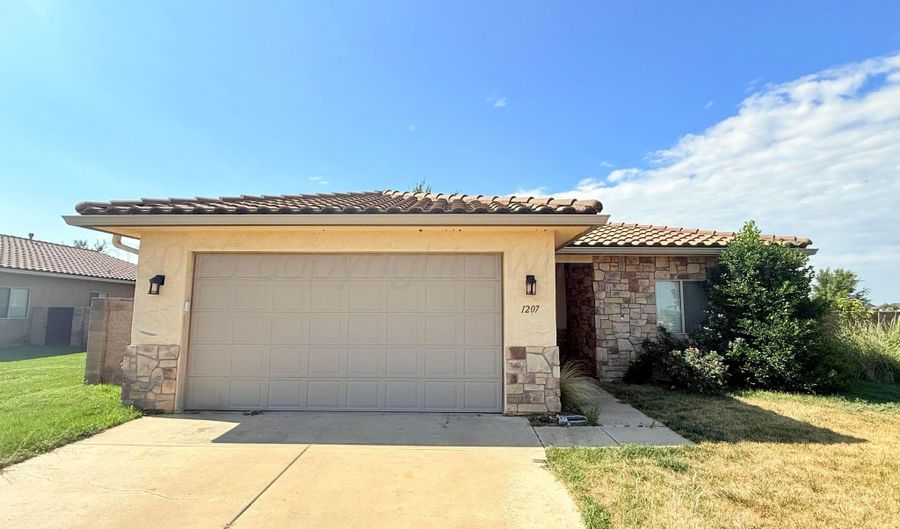 1207 SHIRAZ Blvd, Amarillo, TX 79124 - 3 Beds, 2 Bath