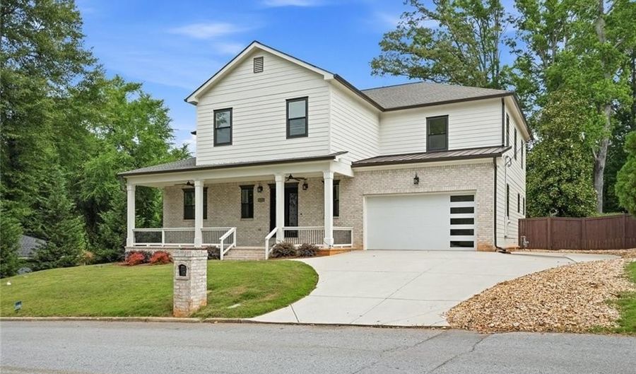 2415 Rugby Ave, Atlanta, GA 30337 - 6 Beds, 7 Bath