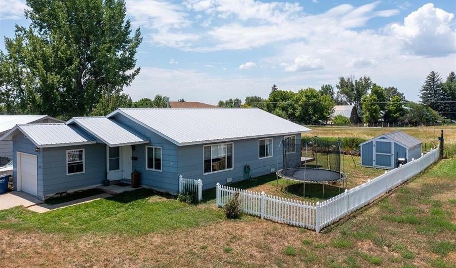 409 S Mesa Ave, Bayfield, CO 81122 - 3 Beds, 1 Bath