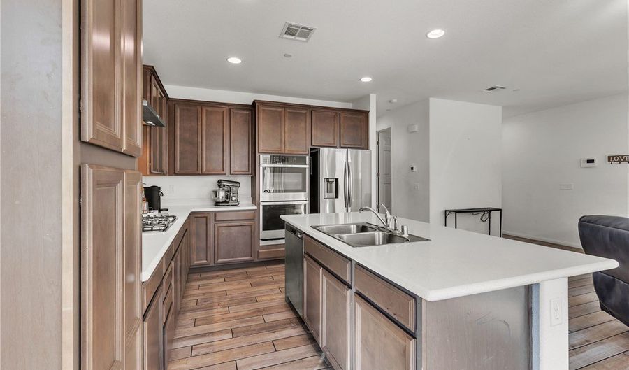 719 Cottonwood Hill Pl, Henderson, NV 89011 - 3 Beds, 3 Bath