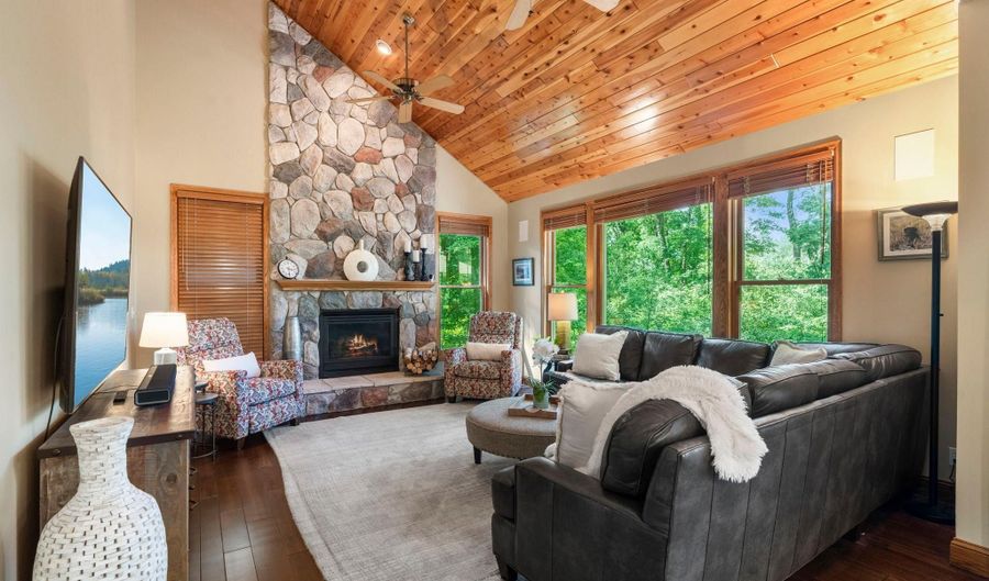 4309 Colleen Ct, Arden Hills, MN 55112 - 4 Beds, 4 Bath