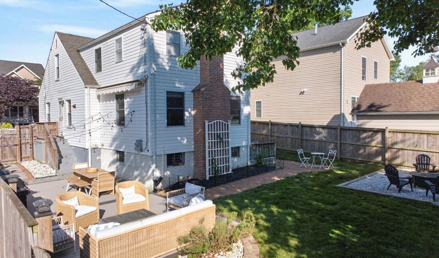 140 JEFFERSON St, Annapolis, MD 21403 - 4 Beds, 3 Bath