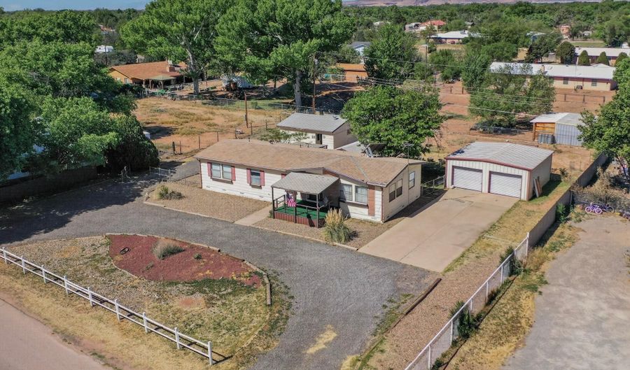 2135 Winchester Dr, Bosque Farms, NM 87068 - 3 Beds, 2 Bath