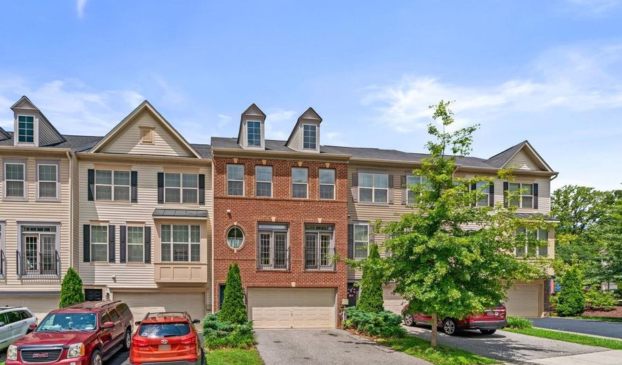 858 NANCY LYNN Ln, Arnold, MD 21012 - 3 Beds, 4 Bath