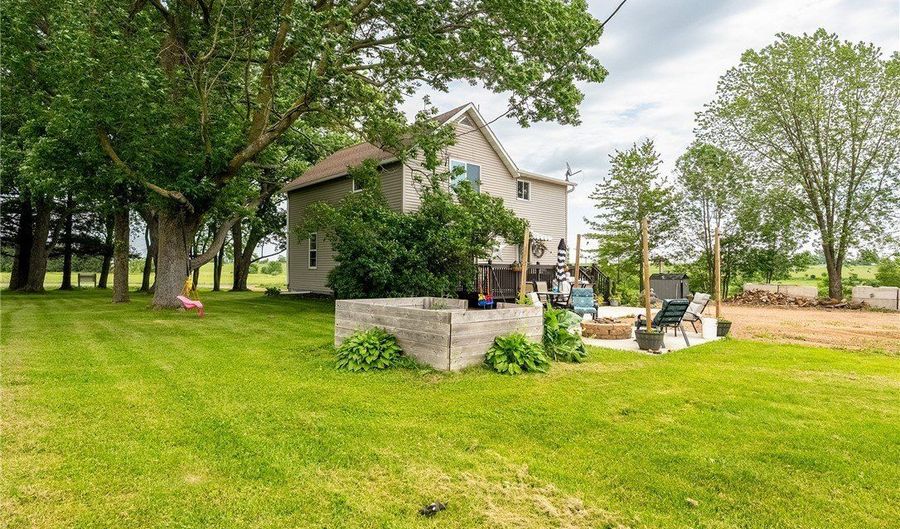 103183 Wuertzburg Rd, Abbotsford, WI 54405 - 4 Beds, 2 Bath
