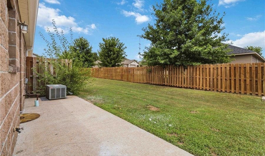 3302 SW Landau Ct, Bentonville, AR 72712 - 4 Beds, 4 Bath