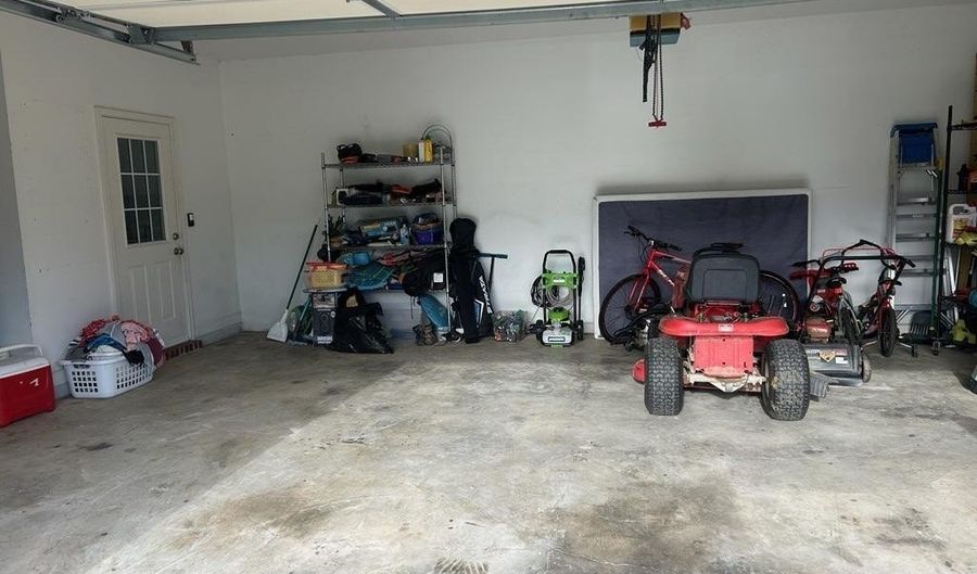 13815 Carrington Place Dr, Alexander, AR 72002 - 3 Beds, 2 Bath