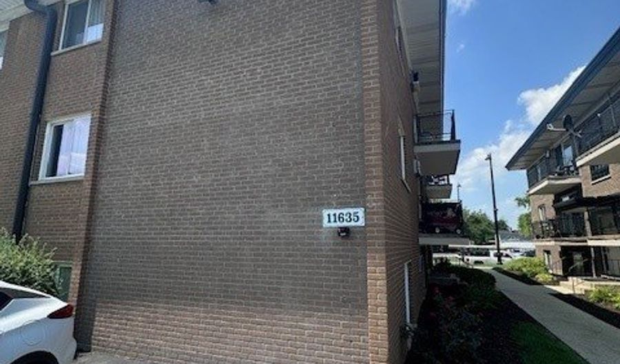 11635 S Pulaski Rd 2A, Alsip, IL 60803 - 2 Beds, 1 Bath