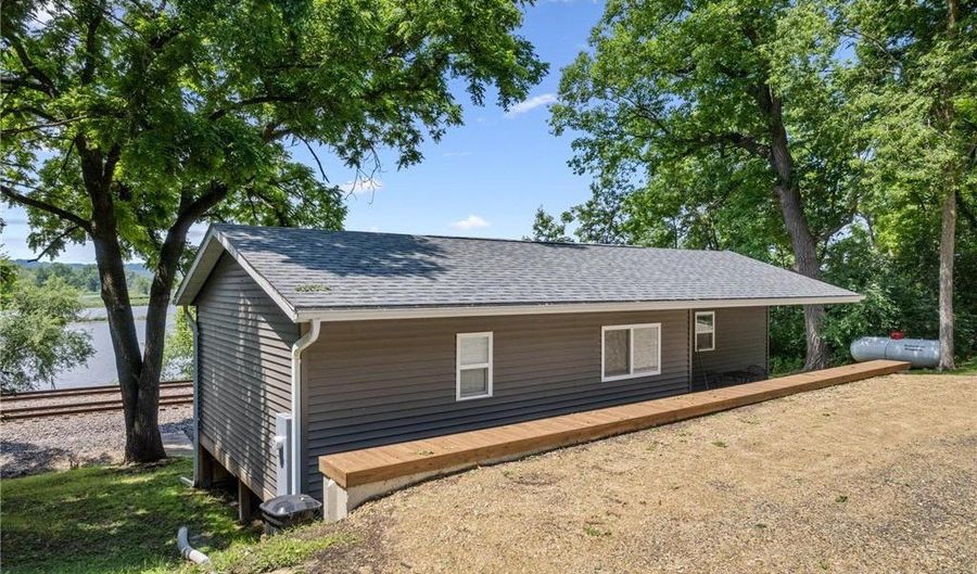 S1495 State Highway 35, Alma, WI 54610 - 1 Beds, 1 Bath