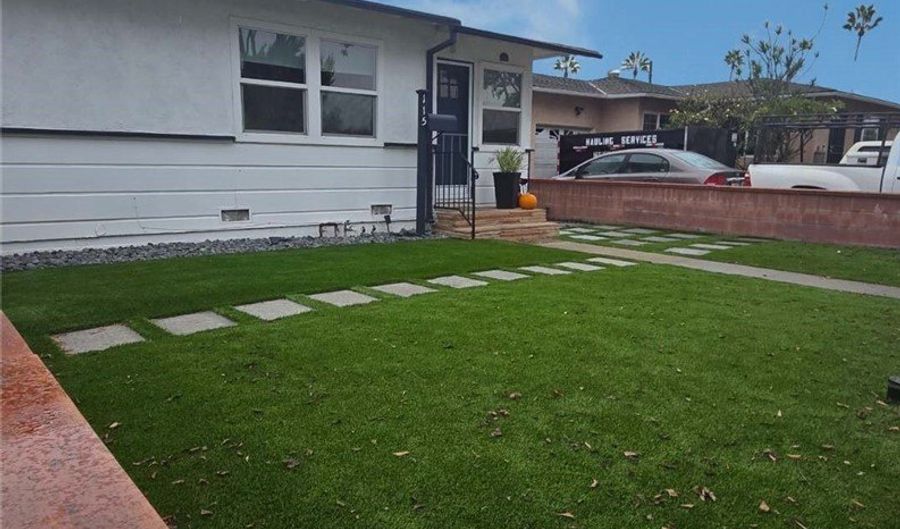 115 W Valencia Ave B, Anaheim, CA 92805 - 2 Beds, 1 Bath