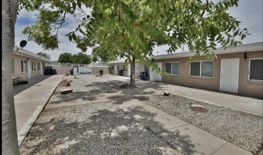 308 Charleston St NE, Albuquerque, NM 87108 - 4 Beds, 4 Bath