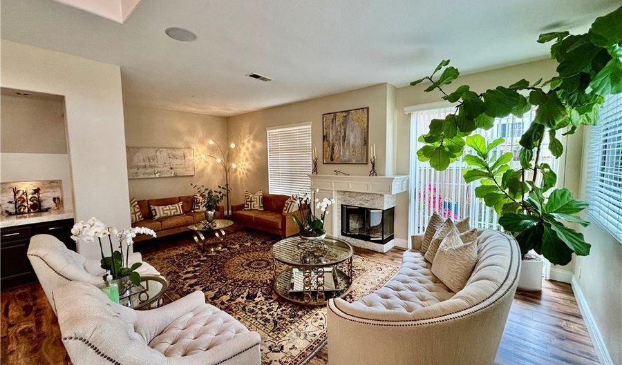 21 Matinee Ct, Aliso Viejo, CA 92656 - 3 Beds, 3 Bath