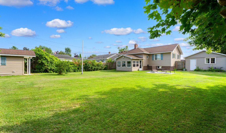 119 E Blair St, Alpena, MI 49707 - 3 Beds, 2 Bath
