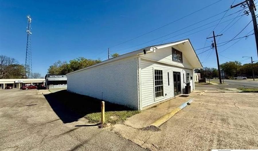 675 E MADISON Ave, Bastrop, LA 71220 - 0 Beds, 0 Bath
