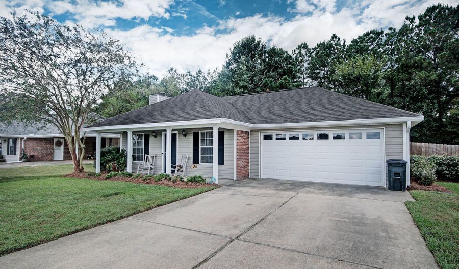 623 Sandpiper Dr, Brandon, MS 39047 - 2 Beds, 2 Bath
