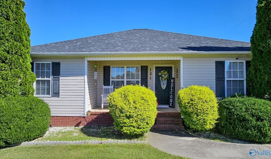 121 Dempsey Ct, Arab, AL 35016 - 3 Beds, 2 Bath