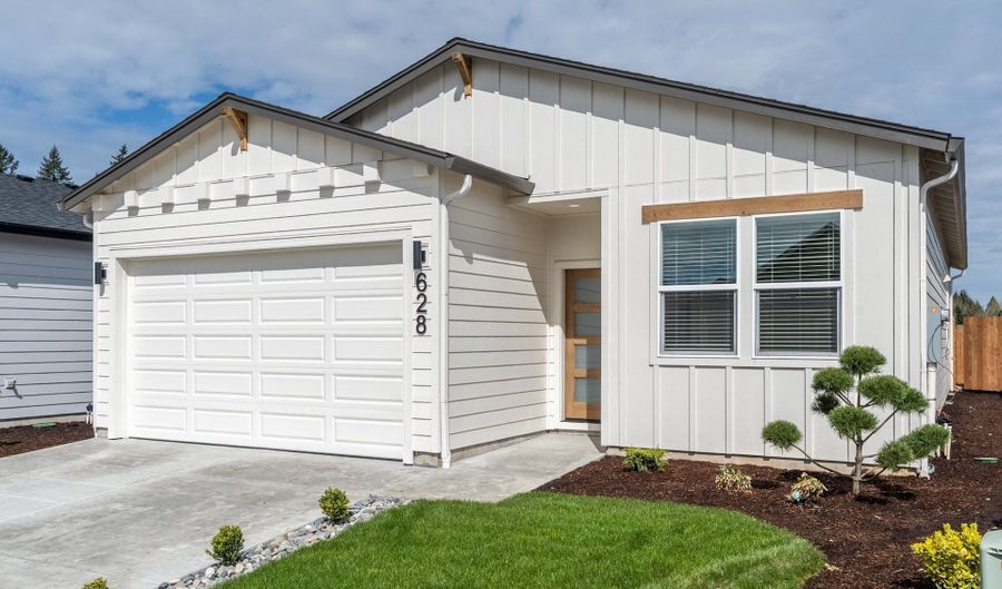 628 SE 34TH St, Battle Ground, WA 98604 - 3 Beds, 2 Bath