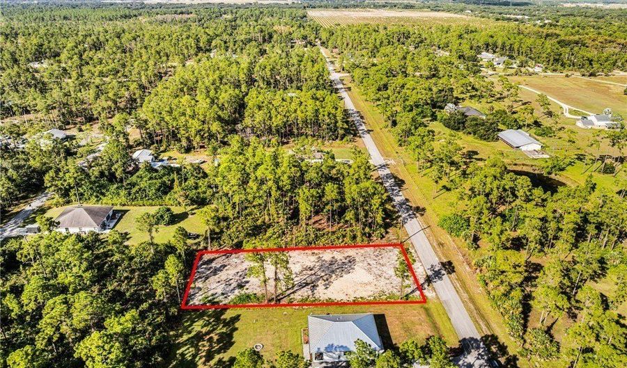 2205 Wellington Ave, Alva, FL 33920 - 0 Beds, 0 Bath