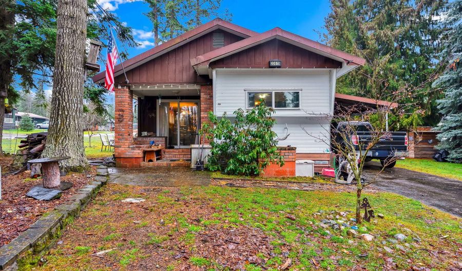 33619 N SPRUCE Ave, Bayview, ID 83803 - 2 Beds, 2 Bath