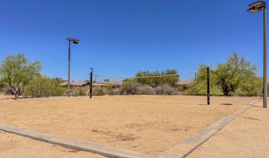 4422 E SPUR Dr, Cave Creek, AZ 85331 - 3 Beds, 2 Bath