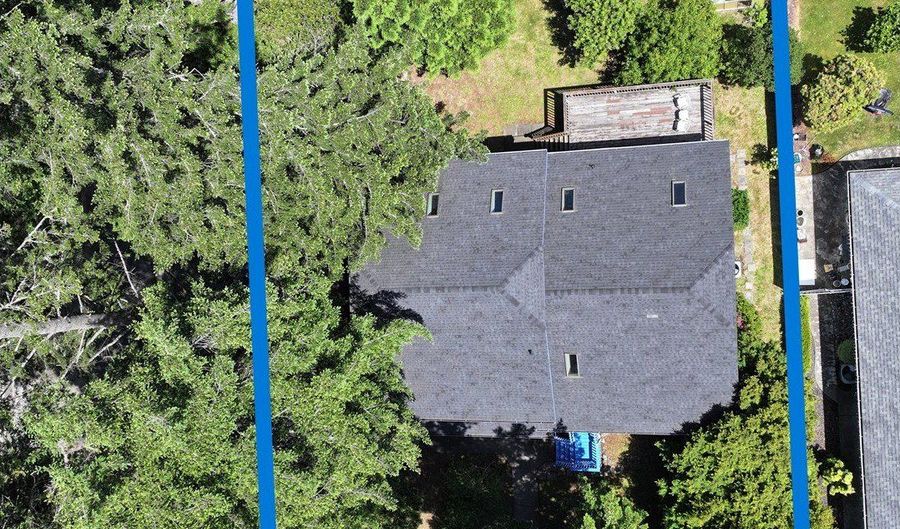 860 JODEE Ln, Brookings, OR 97415 - 3 Beds, 3 Bath