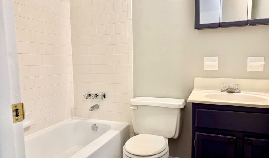 140 ROYAL OAK Dr I, Bel Air, MD 21015 - 2 Beds, 2 Bath