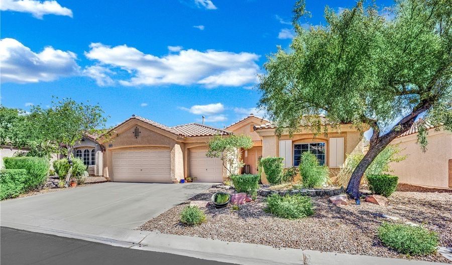 3940 Genoa Dr, Las Vegas, NV 89141 - 4 Beds, 2 Bath
