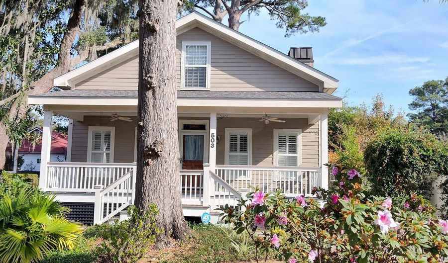503 Waight St, Beaufort, SC 29902 - 2 Beds, 3 Bath