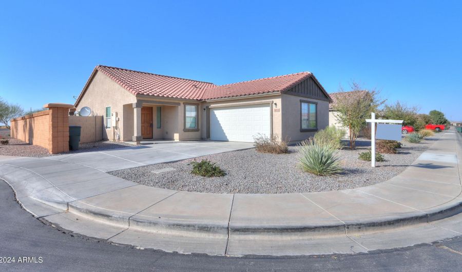 833 S Parker Pl, Casa Grande, AZ 85122 - 3 Beds, 2 Bath