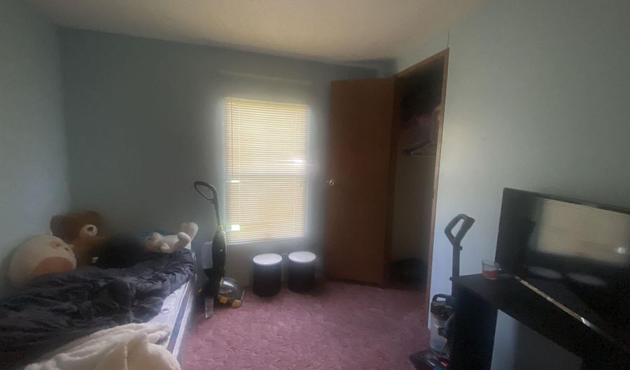 420 N Poplar, Appleton City, MO 64724 - 3 Beds, 2 Bath