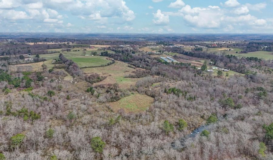 1368 Davis Rd, Albertville, AL 35951 - 3 Beds, 1 Bath