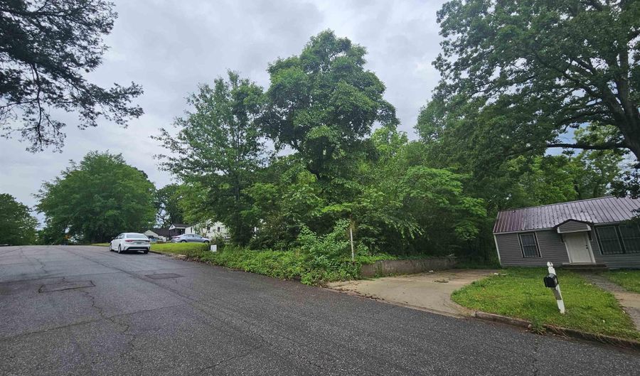 3026 GURNEE Ave 3, Anniston, AL 36201 - 0 Beds, 0 Bath