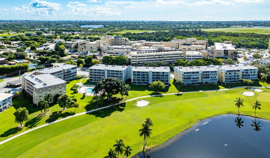 145 Atlantis Blvd 201, Atlantis, FL 33462 - 3 Beds, 2 Bath