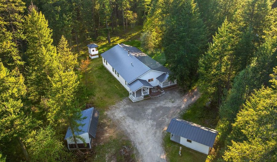 883 Mountain View Rd, Clark Fork, ID 83811 - 4 Beds, 3 Bath