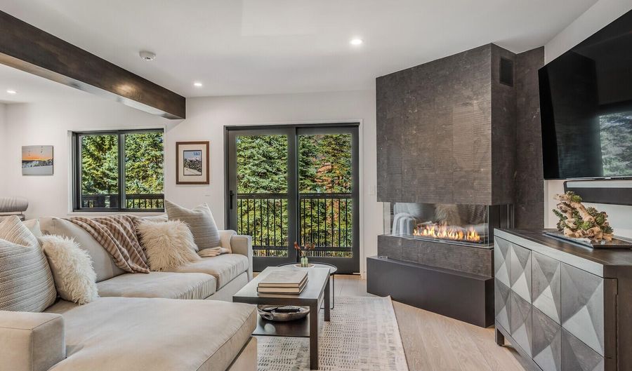 650 S Monarch St 7, Aspen, CO 81611 - 4 Beds, 4 Bath