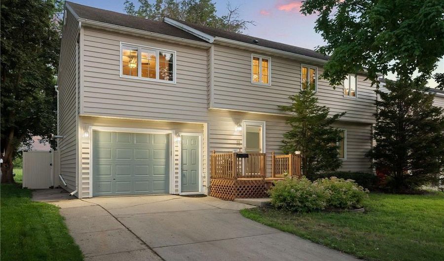 1218 4th Ave SE, Austin, MN 55912 - 4 Beds, 3 Bath