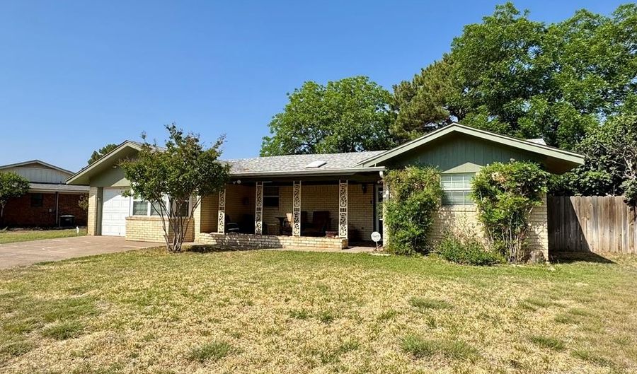 2003 N Enfield, Alpine, TX 79830 - 3 Beds, 2 Bath