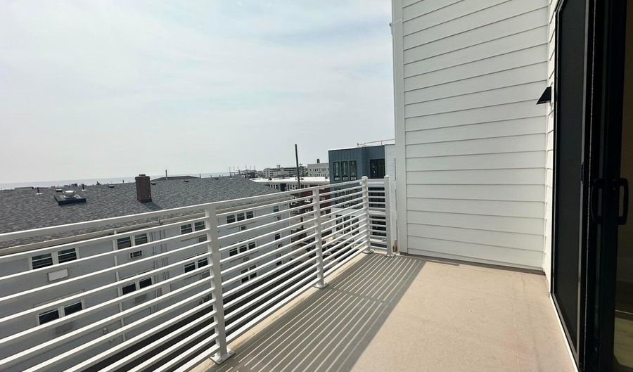 218 3rd Ave 304, Asbury Park, NJ 07712 - 2 Beds, 2 Bath