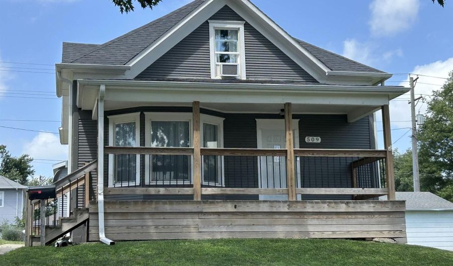 509 Pine St, Atlantic, IA 50022 - 4 Beds, 2 Bath