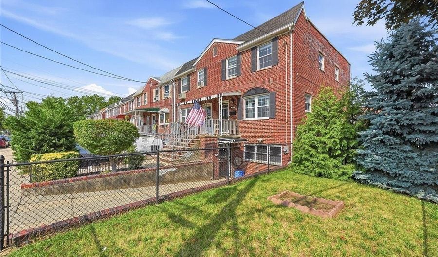 631 AVENUE A, Bayonne, NJ 07002 - 3 Beds, 3 Bath
