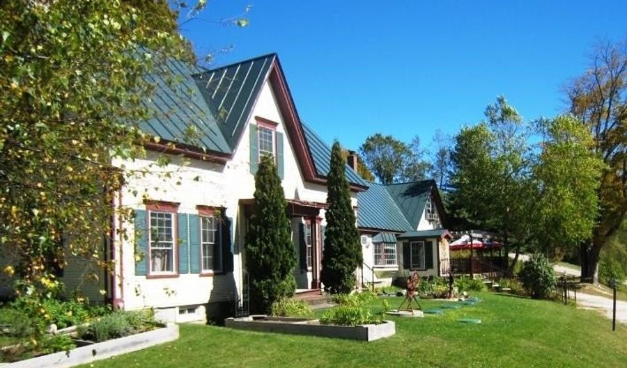52 Upper Rd, Bridgewater, VT 05035 - 7 Beds, 9 Bath