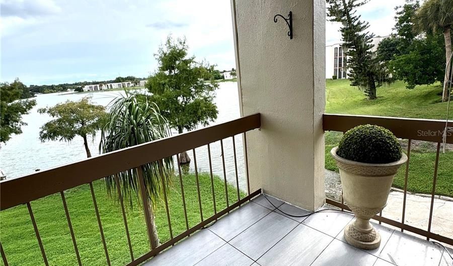 550 ORANGE Dr 3, Altamonte Springs, FL 32701 - 1 Beds, 1 Bath