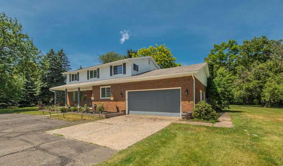 5120 Hensley Dr, Ann Arbor, MI 48103 - 4 Beds, 3 Bath
