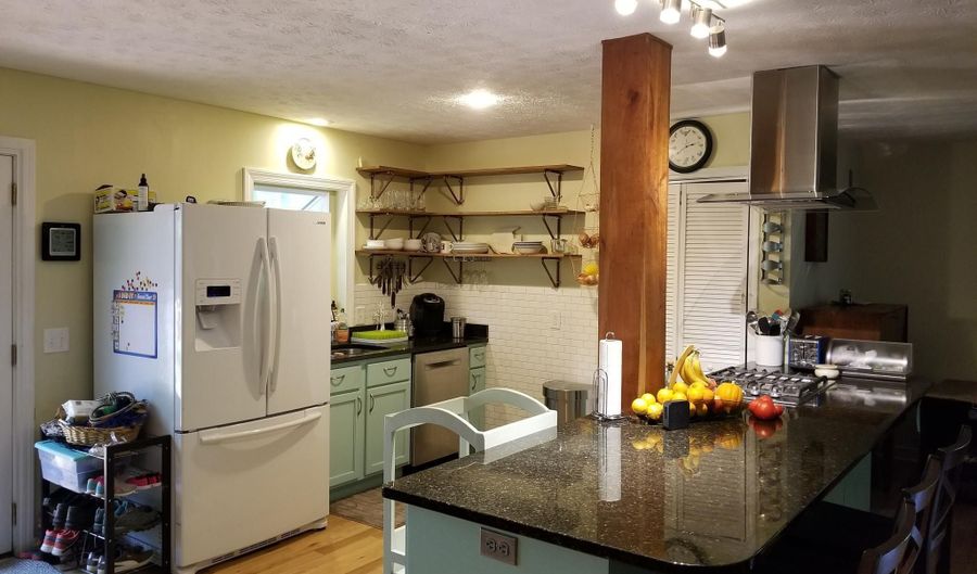 410 Rocky Dr, Athens, GA 30607 - 2 Beds, 2 Bath
