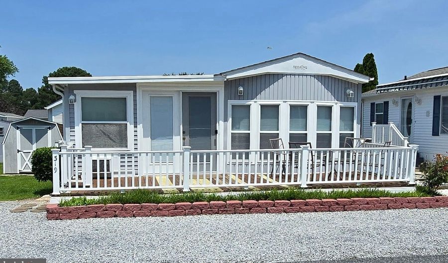 319 DOLPHIN Dr, Berlin, MD 21811 - 2 Beds, 1 Bath