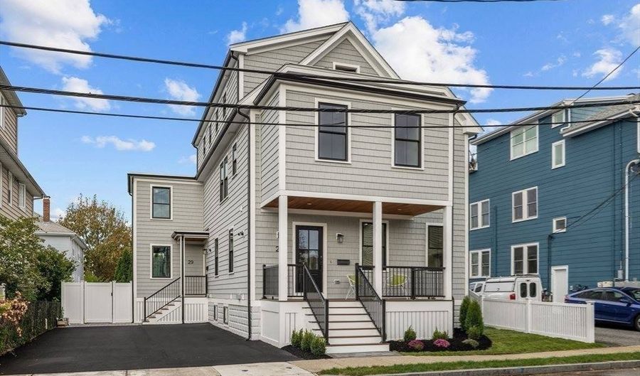 27 Dartmouth St #27, Arlington, MA 02474 - 4 Beds, 3 Bath